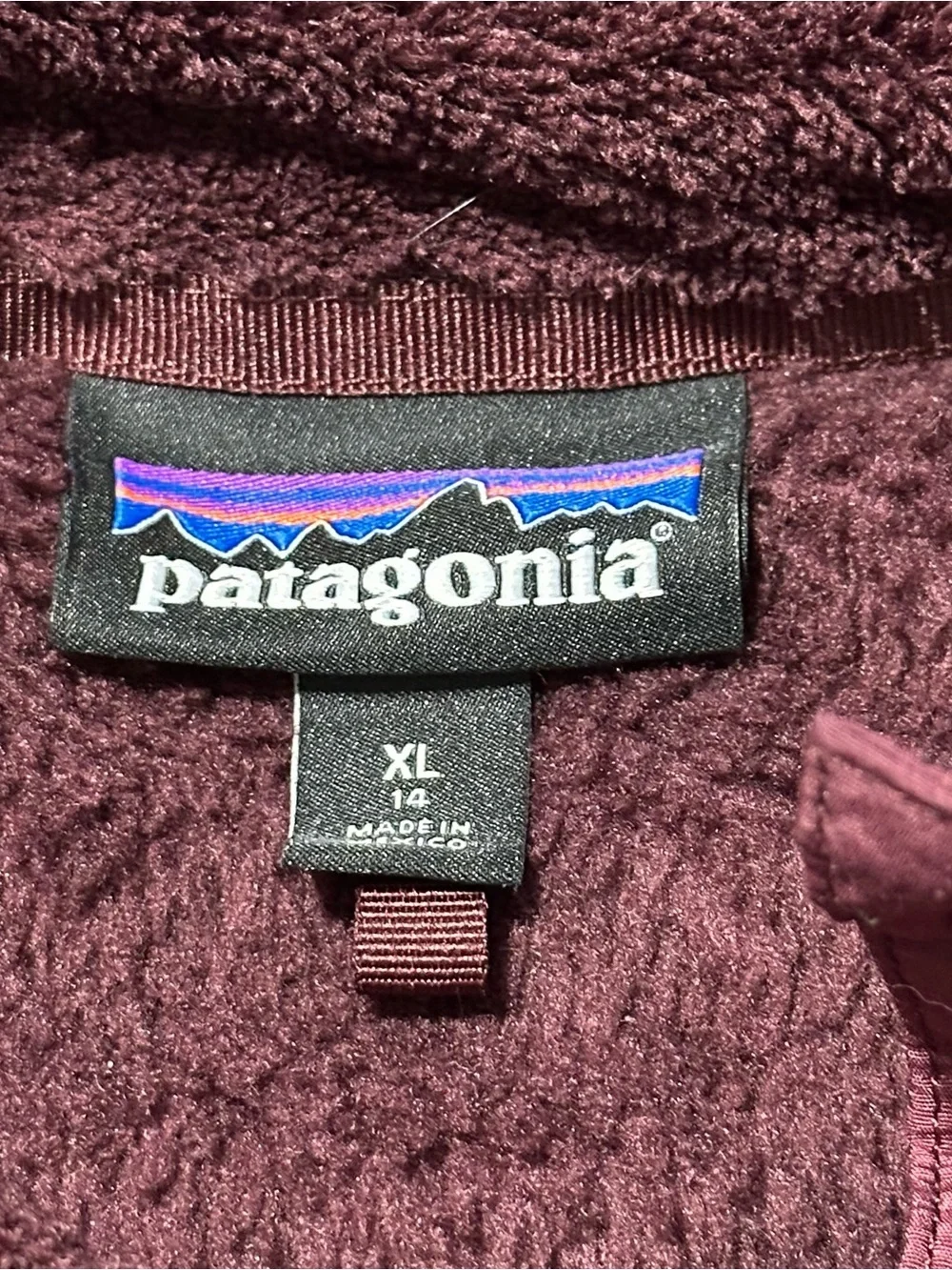 Patagonia Girl’s XL 14 Burgundy Re-Tool Snap-T Pullover Plush Fleece Pullover